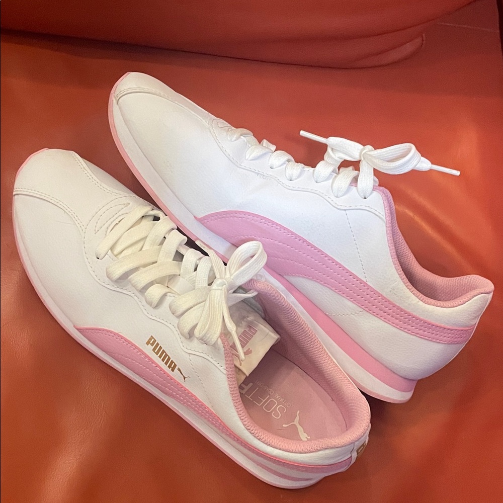 PUMA Women's White & Pink Classic Sneakers
